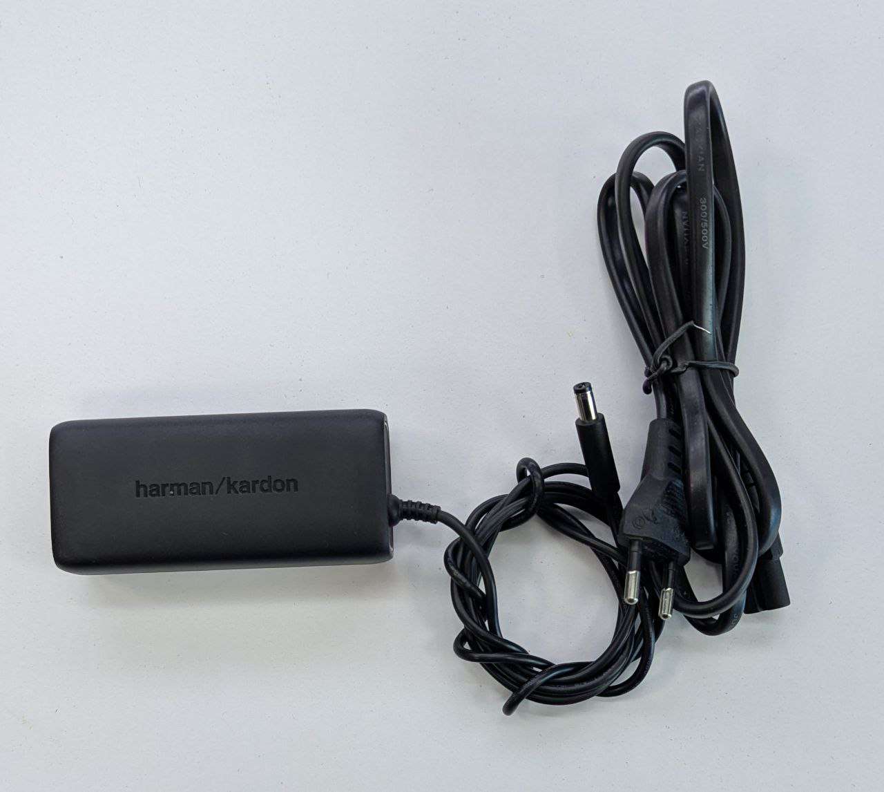 Original Harman Kardon Studio 8 Speaker Charger Ex-UK Used Price in Kenya - LinkPhones Center